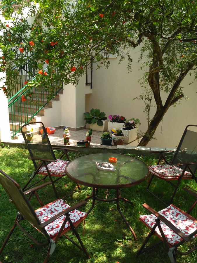 Apartmani Villa Radovic Risan Exterior foto