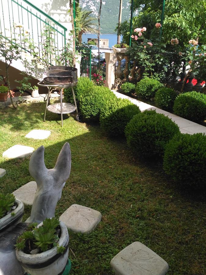 Apartmani Villa Radovic Risan Exterior foto